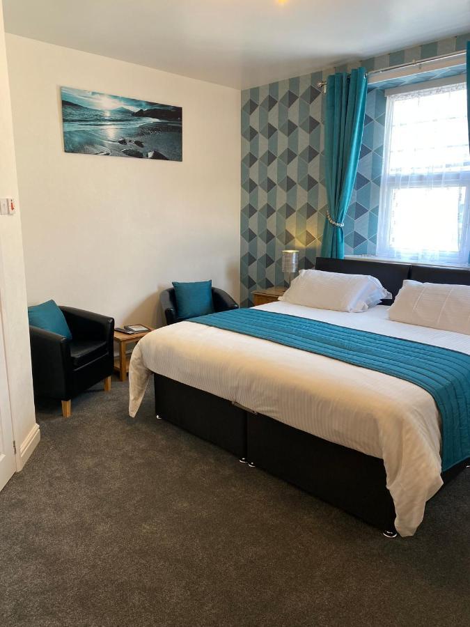 Bed & Breakfast Court 4*