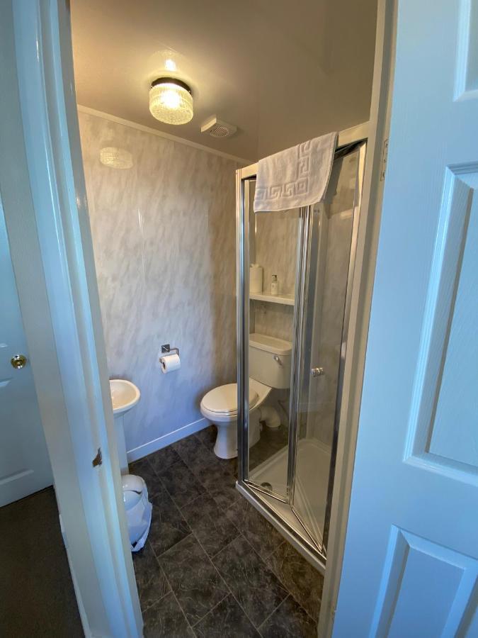 Bed & Breakfast Court