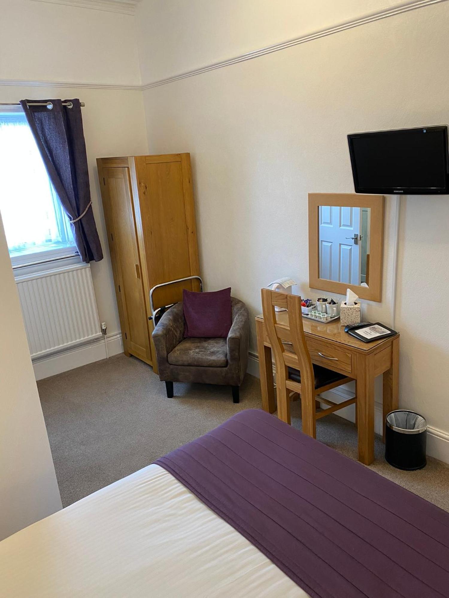 Court Bed & Breakfast