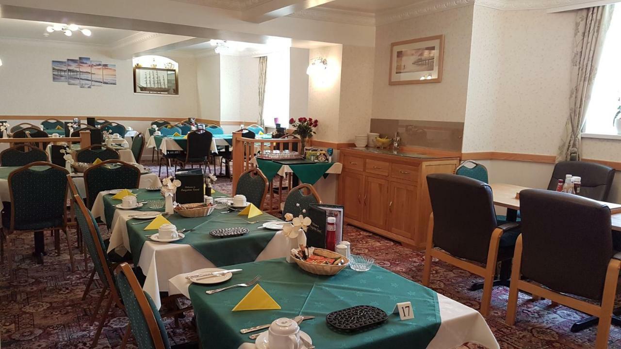 Bed & Breakfast Court 4*