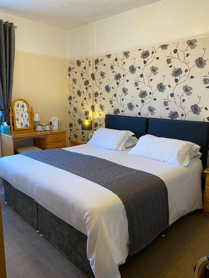 Court Paignton